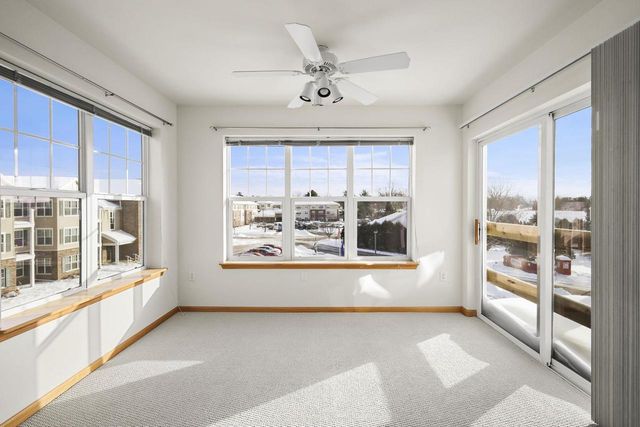 6836 Parkside Circle, Windsor, WI 53532