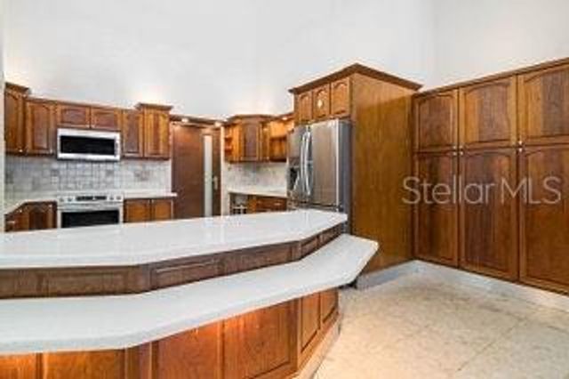 G9 GALICIA, Vega Alta, PR 00692