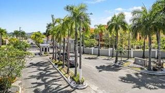 G9 GALICIA, Vega Alta, PR 00692