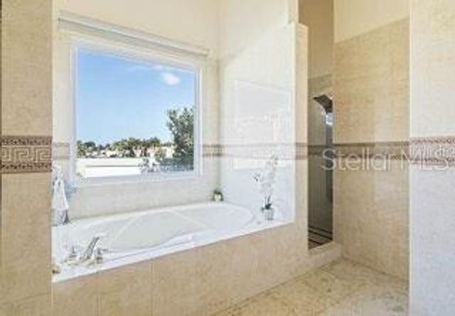 G9 GALICIA, Vega Alta, PR 00692