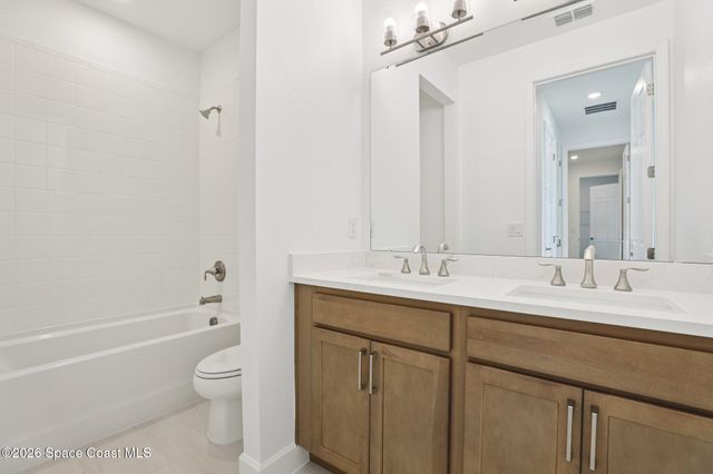 1004 Connolly Lane NE, Palm Bay, FL 32905