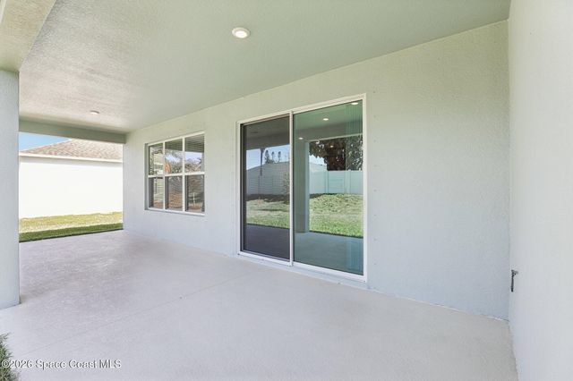 1004 Connolly Lane NE, Palm Bay, FL 32905