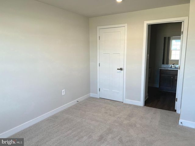 5455 CEDAR DR, Upper Marlboro, MD 20772