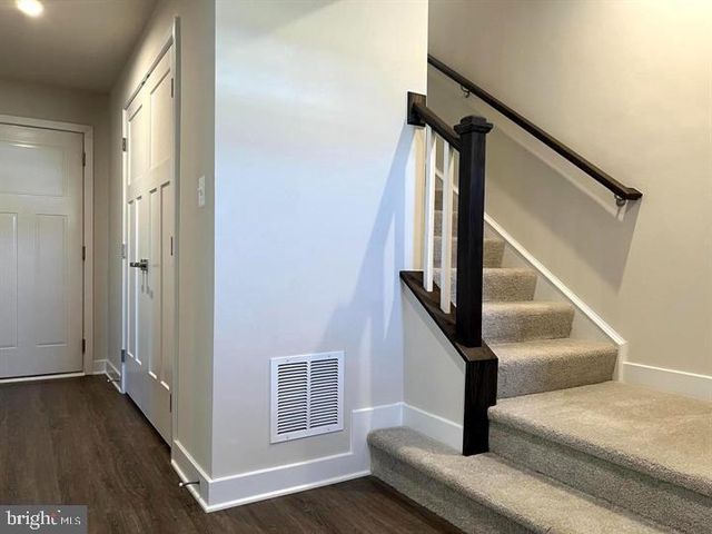 5455 CEDAR DR, Upper Marlboro, MD 20772