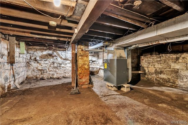 75 Clay Street, Buffalo, NY 14207