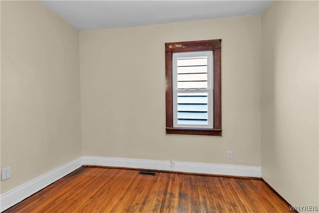 75 Clay Street, Buffalo, NY 14207
