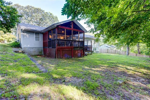 11 Golden Boulevard, North Smithfield, RI 02896