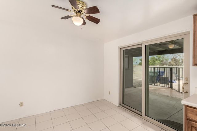4030 S Knotty Pine Place, Tucson, AZ 85730