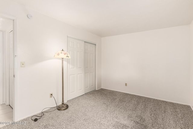 4030 S Knotty Pine Place, Tucson, AZ 85730