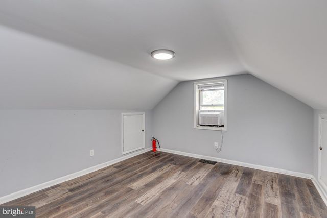 319 PINE ST, Williamstown, NJ 08094