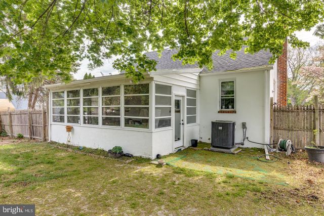 319 PINE ST, Williamstown, NJ 08094