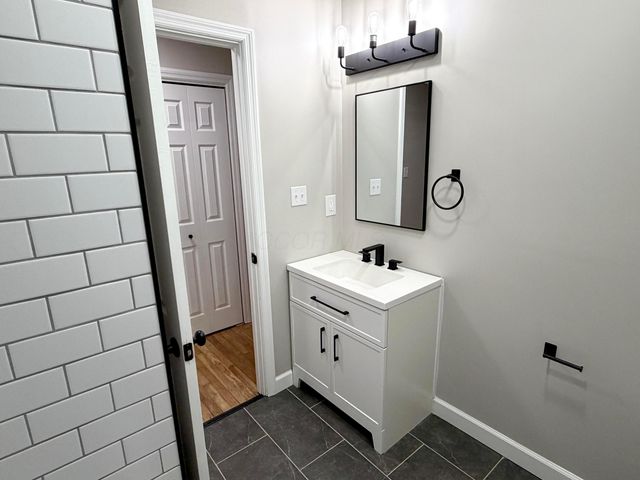 4827 Glendon Road, Columbus, OH 43229