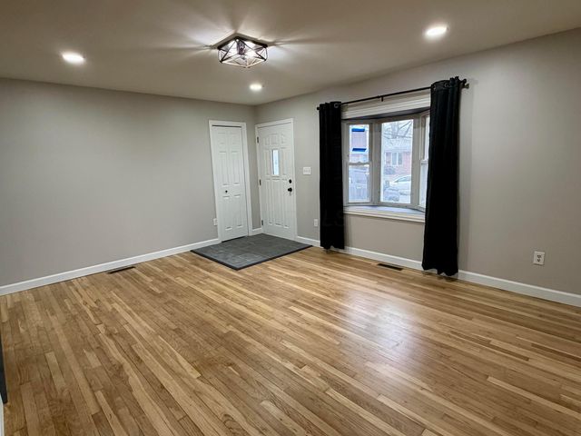 4827 Glendon Road, Columbus, OH 43229