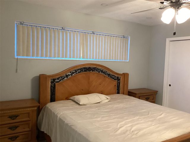 8571 NW 26th Street, Sunrise, FL 33322