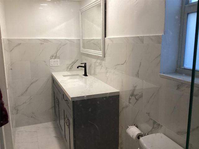 8571 NW 26th Street, Sunrise, FL 33322