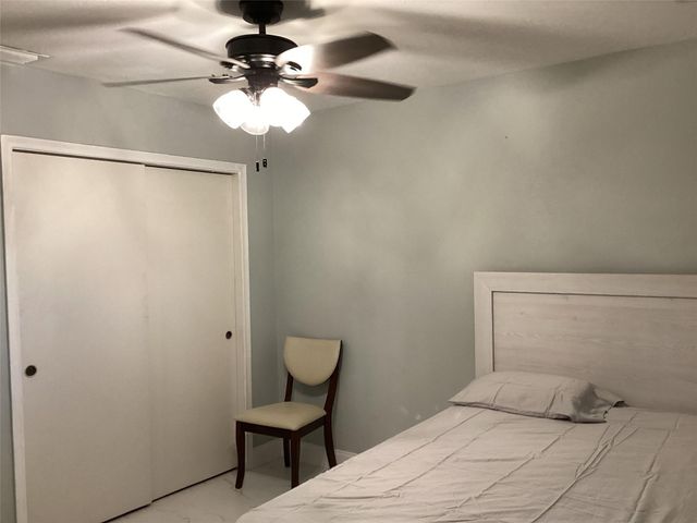 8571 NW 26th Street, Sunrise, FL 33322