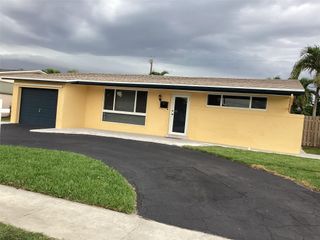 8571 NW 26th Street, Sunrise, FL 33322
