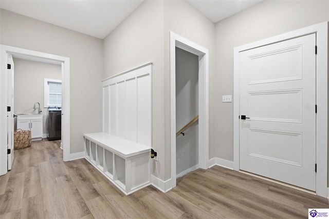 305 Summit Creek Drive, Elizabethtown, KY 42701