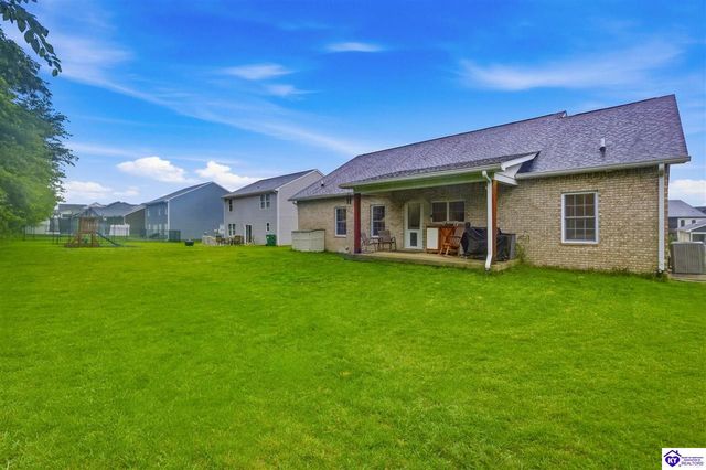 305 Summit Creek Drive, Elizabethtown, KY 42701