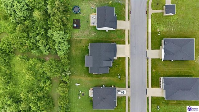 305 Summit Creek Drive, Elizabethtown, KY 42701