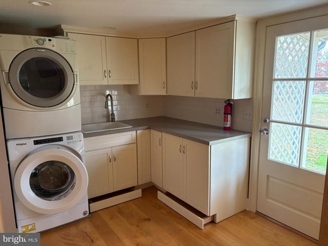 3842 OLD EASTON RD, Doylestown, PA 18902