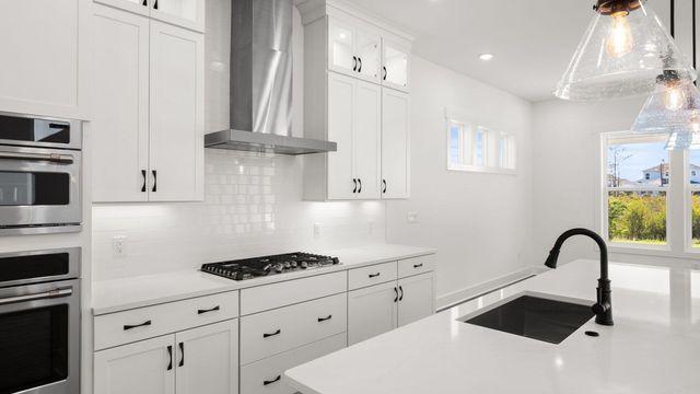 33 Dunns Circle, Inlet Beach, FL 32461