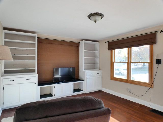 846 9TH STREET, Green Bay, WI 54304