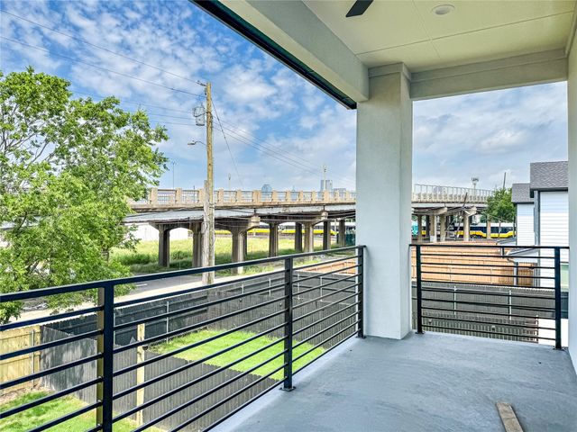 2419 Merlin Street, Dallas, TX 75215