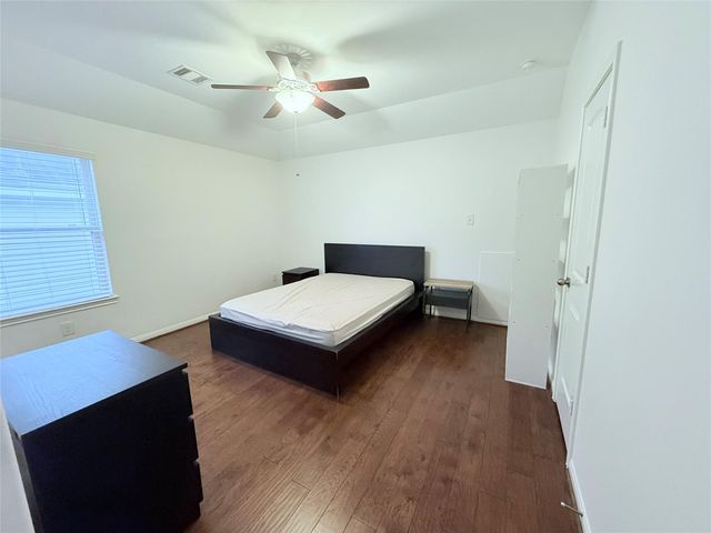 30515 Woodson Trace Drive, Spring, TX 77386