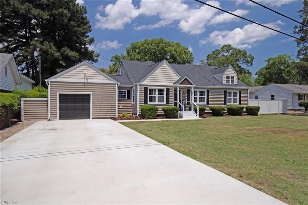 55 Brogden LN, Hampton, VA 23666