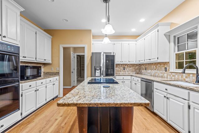 2917 Blue Teal Lane, Signal Mountain, TN 37377