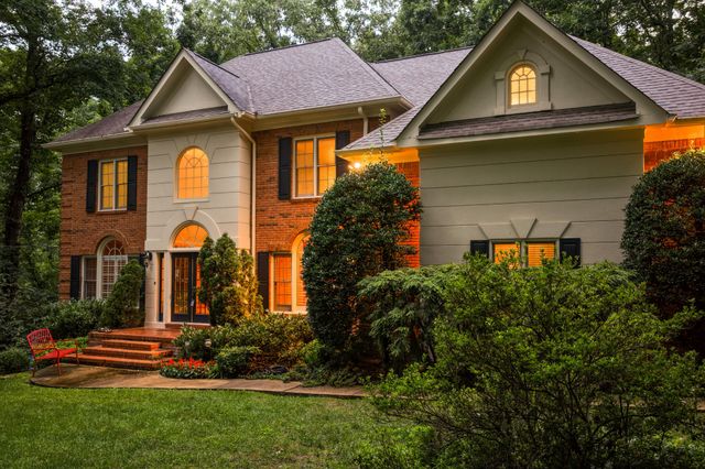 2917 Blue Teal Lane, Signal Mountain, TN 37377