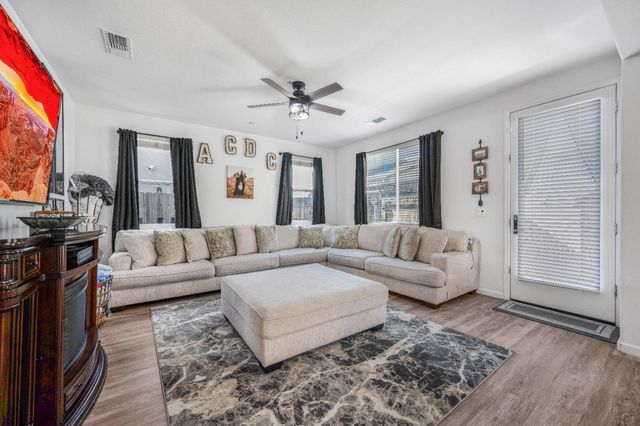 7430 E Cornell Avenue, Fresno, CA 93737