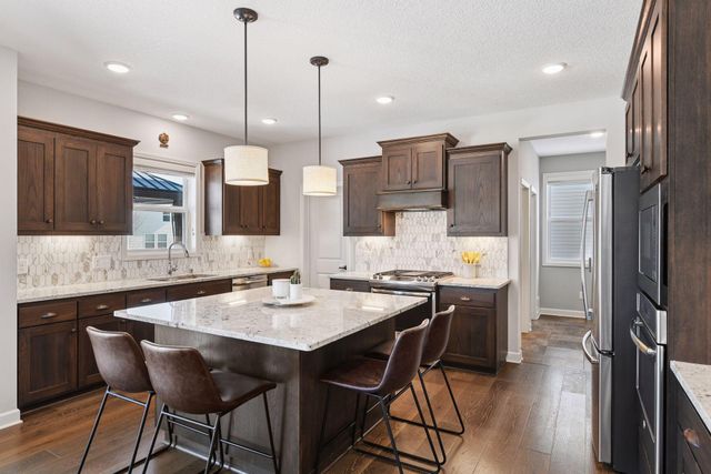 14224 Aldborough Avenue, Rosemount, MN 55068