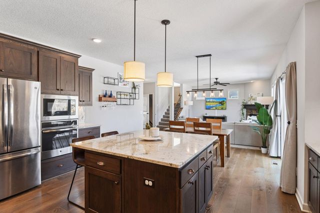 14224 Aldborough Avenue, Rosemount, MN 55068