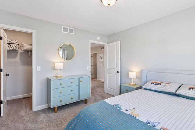 14224 Aldborough Avenue, Rosemount, MN 55068