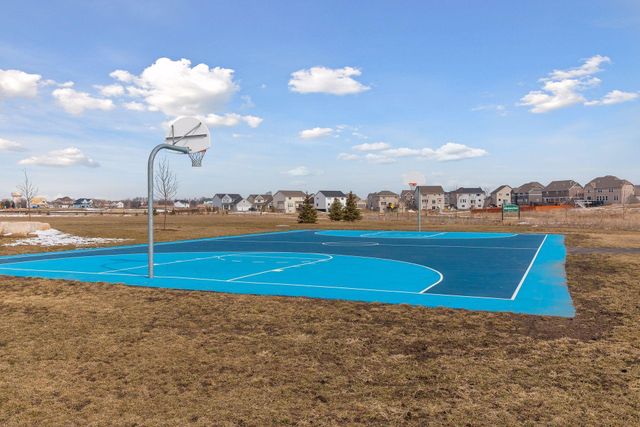 14224 Aldborough Avenue, Rosemount, MN 55068