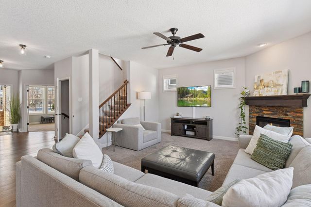 14224 Aldborough Avenue, Rosemount, MN 55068