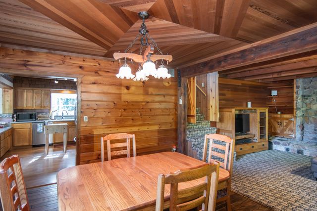 5339 Hardscrabble Road, Drain, OR 97435