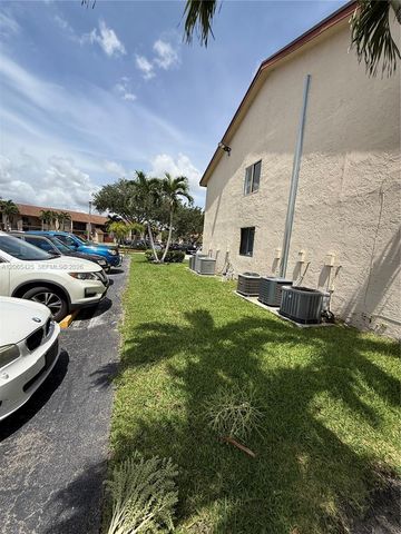 7901 Southgate Blvd C6, North Lauderdale, FL 33068
