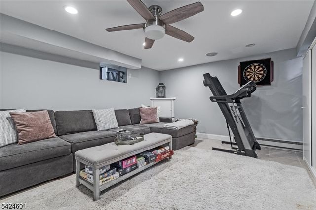 141 Park Ave, Hanover Twp., NJ 07981