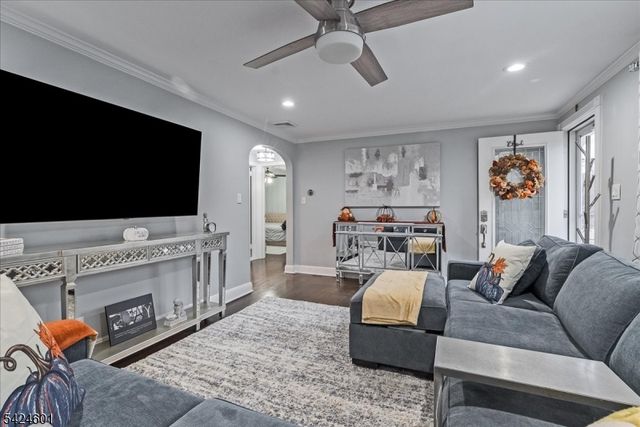 141 Park Ave, Hanover Twp., NJ 07981