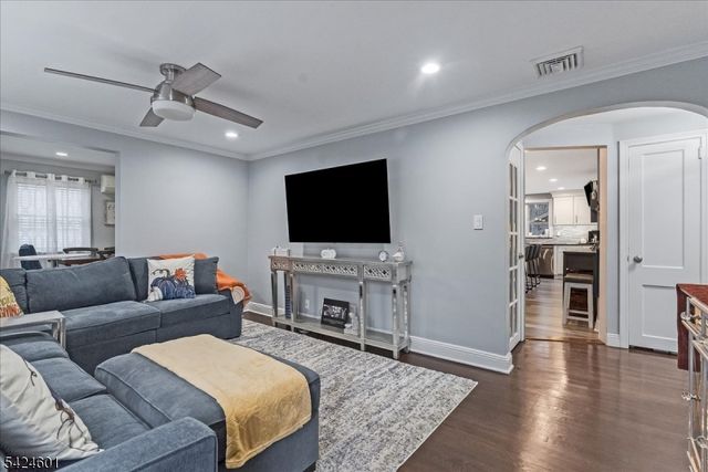 141 Park Ave, Hanover Twp., NJ 07981