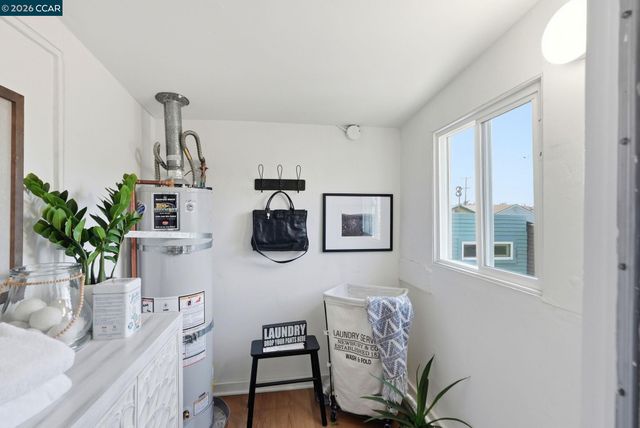 3758 Patterson Ave., Oakland, CA 94619