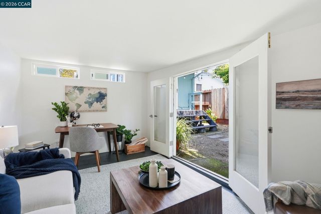 3758 Patterson Ave., Oakland, CA 94619