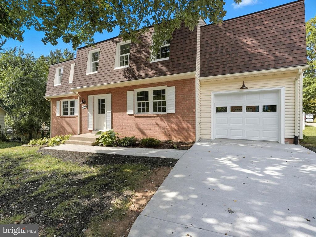 10431 HEADLY CT, Fairfax, VA 22032