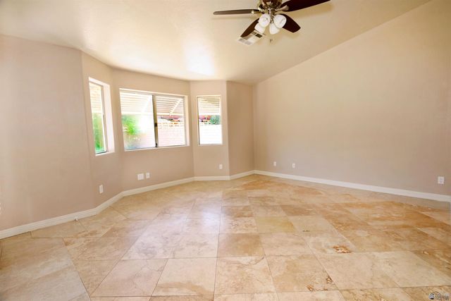 1553 W 32 Pl, Yuma, AZ 85365
