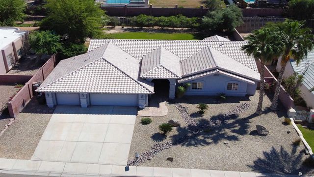 1553 W 32 Pl, Yuma, AZ 85365