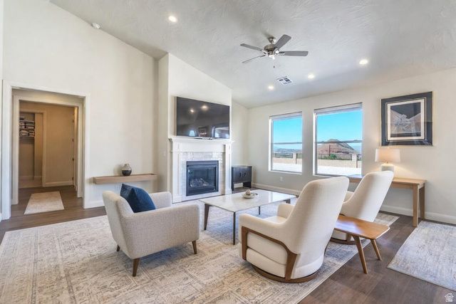 1916 S PLEIADES WAY, Washington, UT 84780