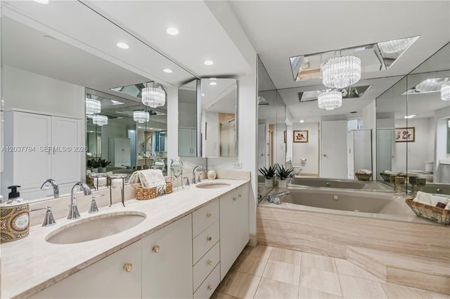 20191 E Country Club Drive 803, Aventura, FL 33180